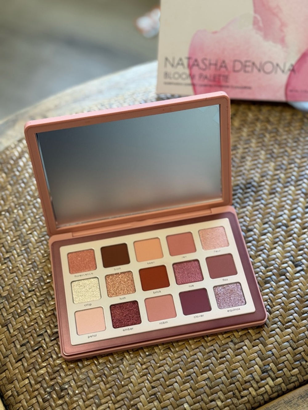 Natasha Denona Bloom Eyeshadow Palette - Picture 3 of 3